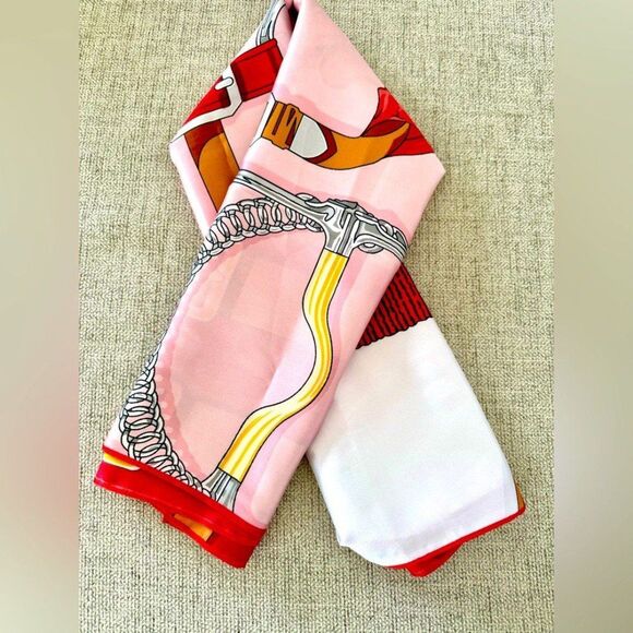 Stylish Pink and Red Geometric Scarf - Picture 1 of 6